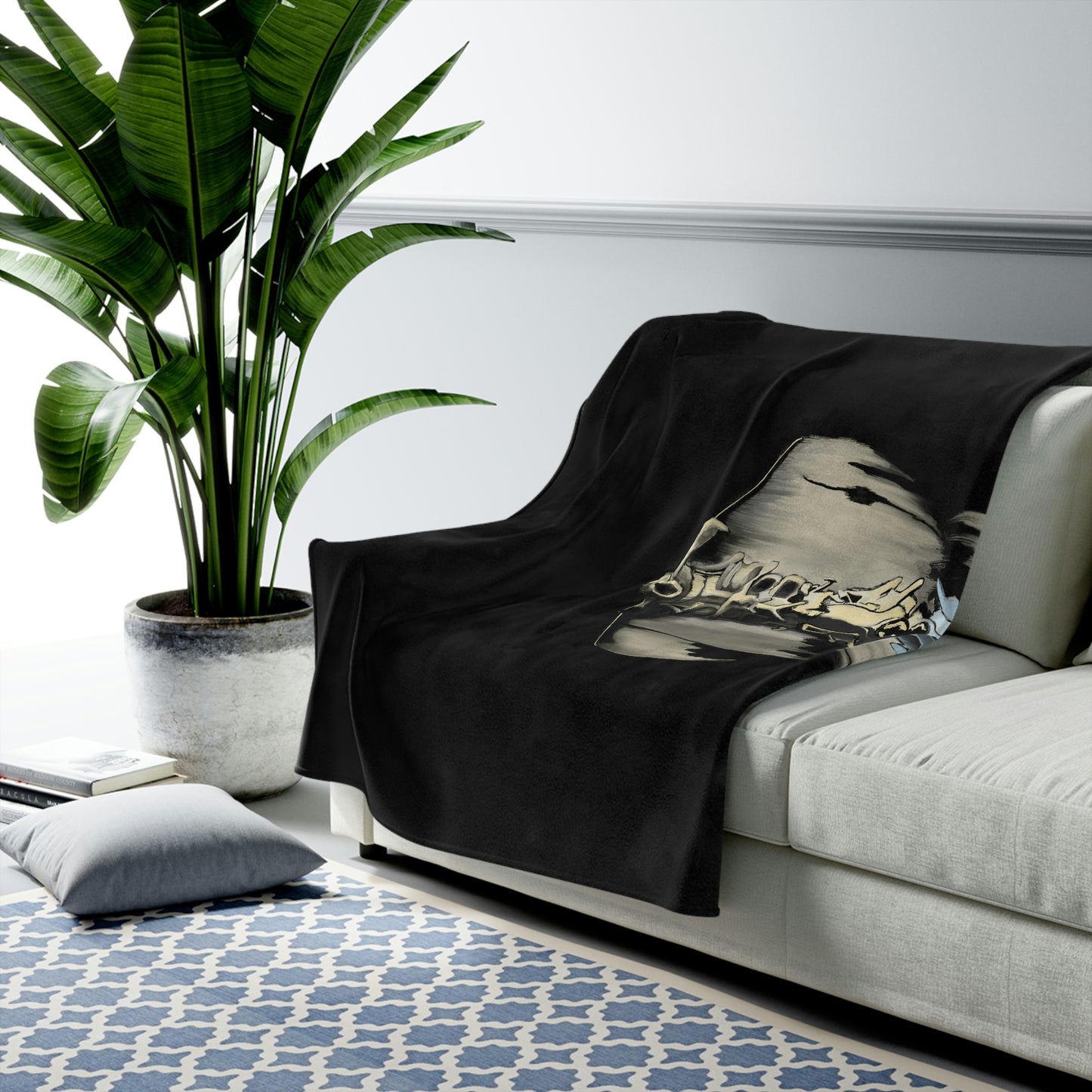 Totem Black Velveteen Plush Blanket